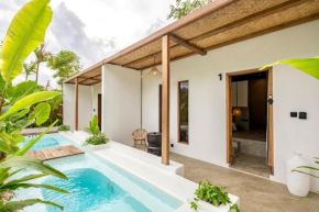 Modern Uluwatu Studio Apartment and Pool